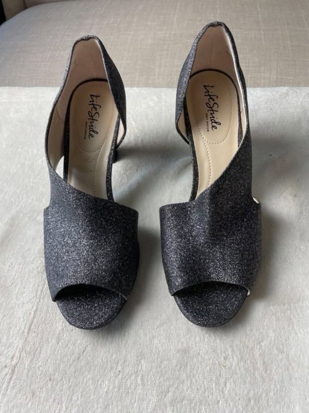 EUC Life Stride Black Glitter Heels size 8.5